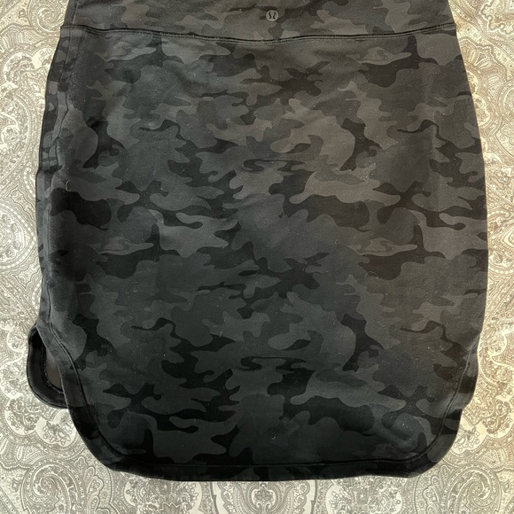 Lululemon Athletica City Skirt Savasana Camo - Picture 9 of 10